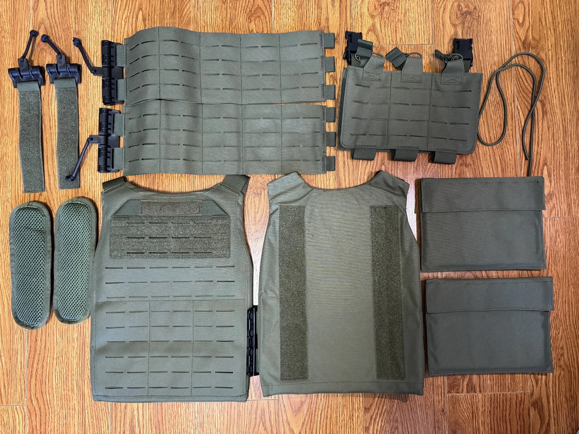 Light Laser Cut Tactical Plate Carrier Hunting Vest MOLLE Quick Release Fast Adjust Cummerbund CS Airsoft Agilite Combat Gear