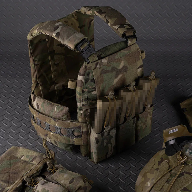 Ferro V5 FCPC Hunting Plate Carrier Modular Portable MOLLE Airsoft Training Triple Magazine Pouch With Zip On Back Panel Banger